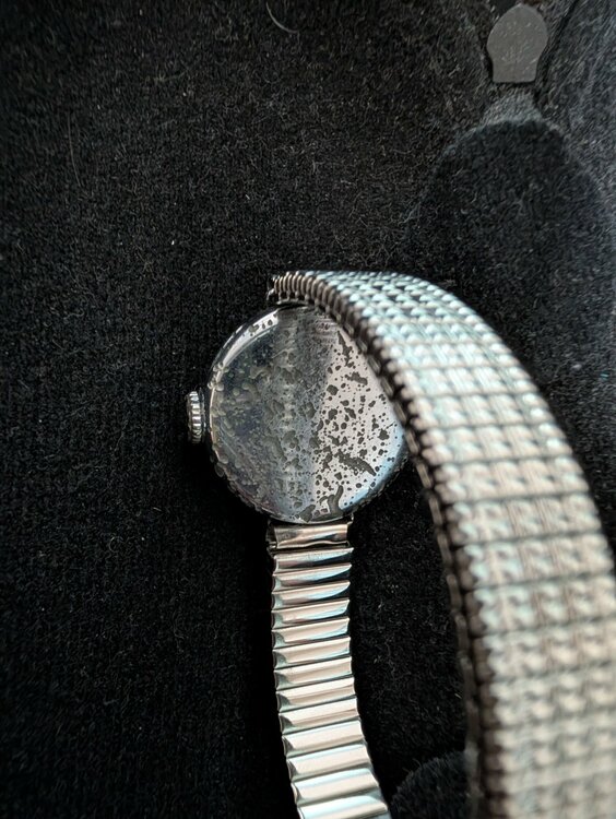 ロンジンビンテージ腕時計（金・貴金属）の商品画像 - 査定依頼日：2026年2月22日 - 最高査定価格：16,000円