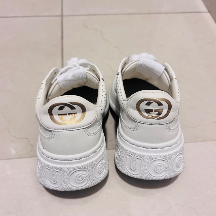 スニーカー（古着・ファッション）の商品画像 - 査定依頼日：2026年3月1日 - 最高査定価格：10,000円