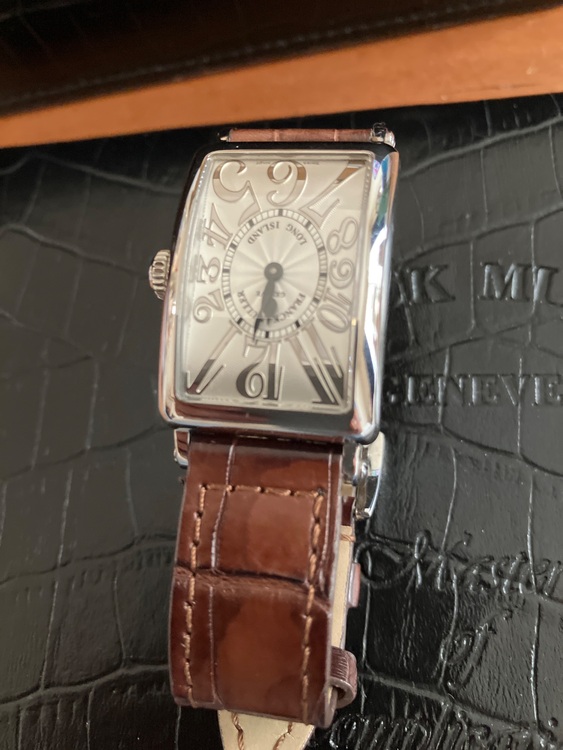 フランクミュラー ロングアイランド （高級時計）の商品画像 - 査定依頼日：2025年8月5日 - 最高査定価格：620,000円