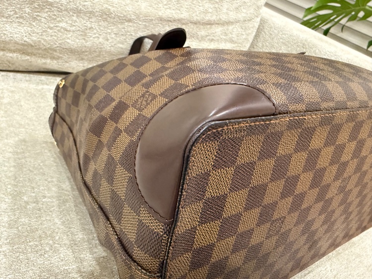 ハムステッド（ブランドバッグ）の商品画像 - 査定依頼日：2026年4月16日 - 最高査定価格：100,000円