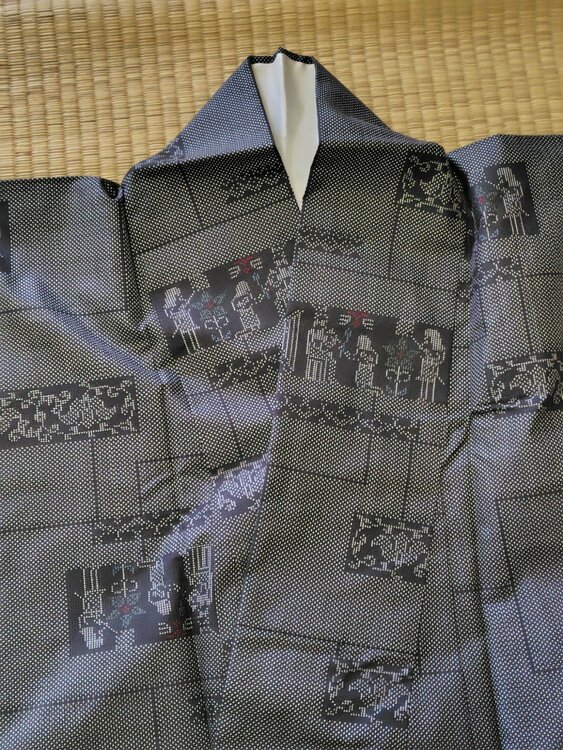 大島紬（着物）の商品画像 - 査定依頼日：2026年3月21日 - 最高査定価格：5,000円