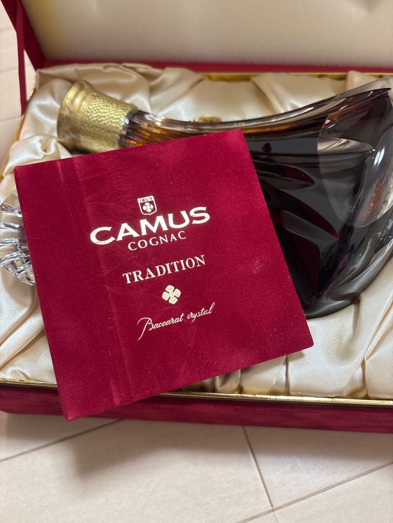 ブランデー カミュ （お酒）の商品画像 - 査定依頼日：2025年12月10日 - 最高査定価格：55,000円