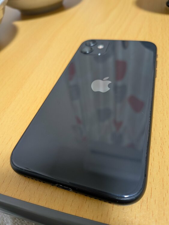 iPhone11 128GB SIMフリー（スマホ）の商品画像 - 査定依頼日：2026年3月2日 - 最高査定価格：19,000円