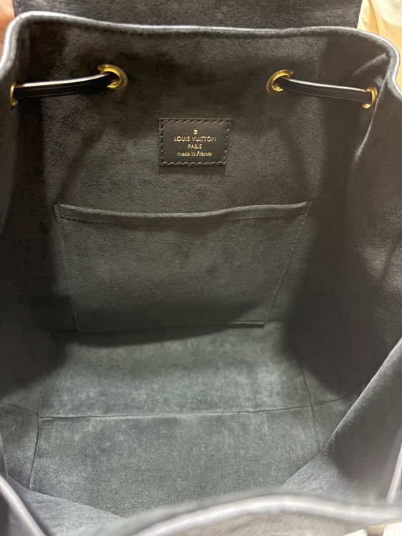 モンスリPM（ブランドバッグ）の商品画像 - 査定依頼日：2025年7月14日 - 最高査定価格：250,000円