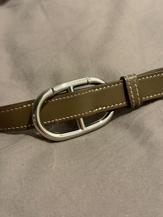 ポッシャンプリュス（ブランドバッグ）の商品画像 - 査定依頼日：2026年3月18日 - 最高査定価格：230,000円