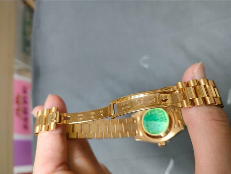 ロレックス デイトナ （高級時計）の商品画像 - 査定依頼日：2026年1月14日 - 最高査定価格：3,000,000円