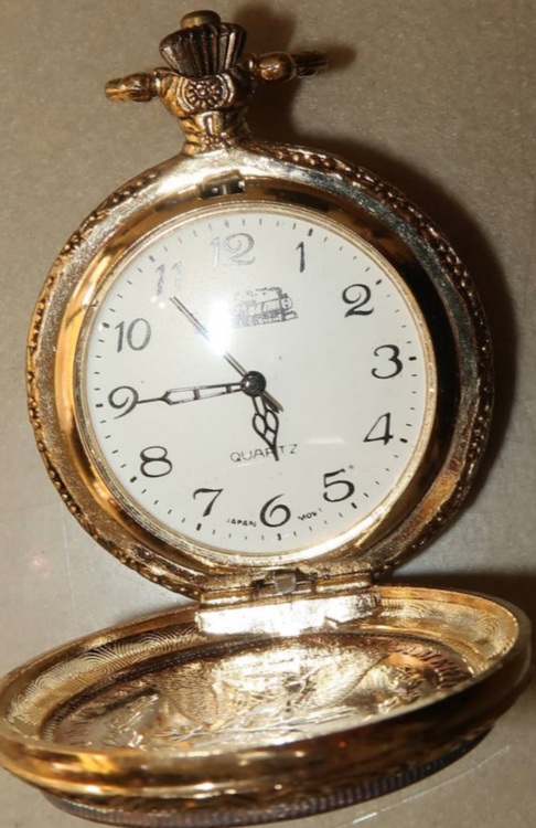 懐中時計　モルガンダラー銀貨（美術品・骨董品）の商品画像 - 査定依頼日：2025年10月13日 - 最高査定価格：1,000円