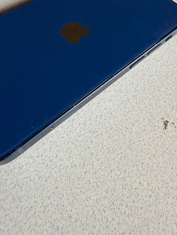 iPhone iPhone 12 mini 64GB au（スマホ）の商品画像 - 査定依頼日：2026年6月27日 - 最高査定価格：14,000円