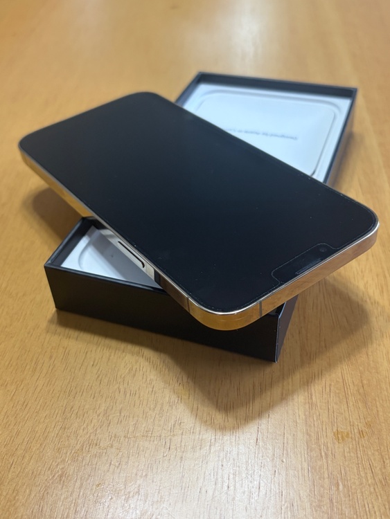 iPhone 13pro MAX 128G（スマホ）の商品画像 - 査定依頼日：2026年10月24日 - 最高査定価格：59,000円