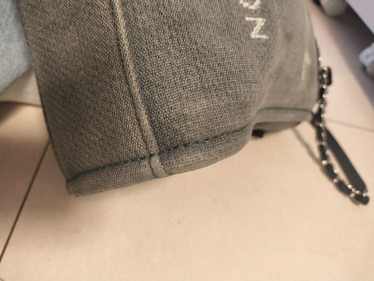 ルーヴィル（ブランドバッグ）の商品画像 - 査定依頼日：2025年4月21日 - 最高査定価格：200,000円