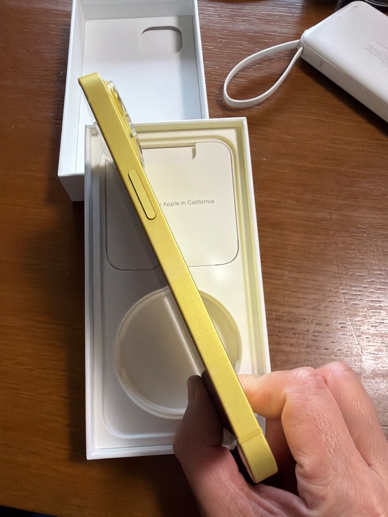 iPhone 14 128GB SIMフリー（スマホ）の商品画像 - 査定依頼日：2026年4月5日 - 最高査定価格：43,000円