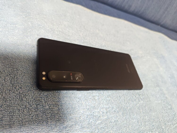 Xperia Xperia5 Ⅲ シリーズ docomo（スマホ）の商品画像 - 査定依頼日：2026年9月4日 - 最高査定価格：10,000円