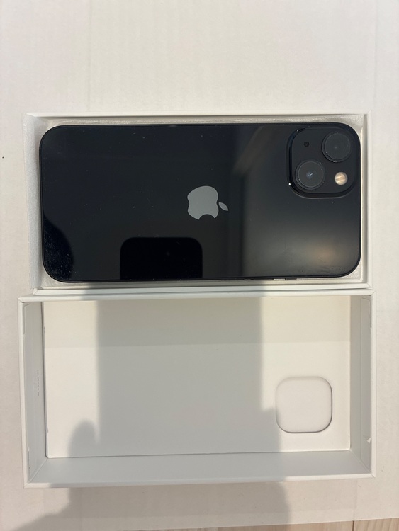 MLNC3J/A iPhone 13, Midnight, 128GB（スマホ）の商品画像 - 査定依頼日：2025年8月2日 - 最高査定価格：43,000円