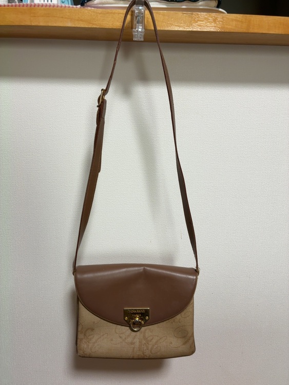 NINARICH ショルダーバッグ（ブランドバッグ）の商品画像 - 査定依頼日：2025年12月2日 - 最高査定価格：500円