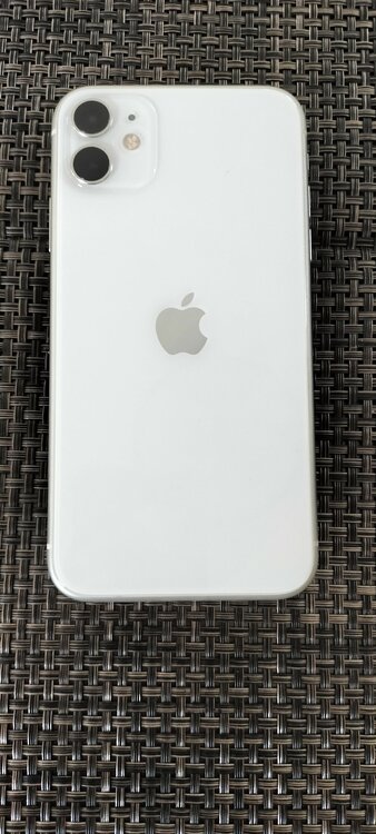 iPhone iPhone11 128GB SIMフリー（スマホ）の商品画像 - 査定依頼日：2026年8月1日 - 最高査定価格：18,500円
