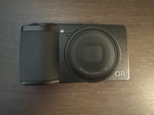 RICOH GRⅣ（カメラ）の商品画像 - 査定依頼日：2026年9月27日 - 最高査定価格：200,000円
