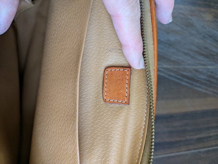 セカンドバッグ（ブランドバッグ）の商品画像 - 査定依頼日：2026年2月22日 - 最高査定価格：15,000円