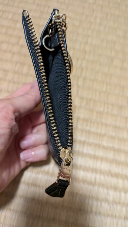 コインケース（ブランド財布・小物）の商品画像 - 査定依頼日：2025年10月18日 - 最高査定価格：1,500円