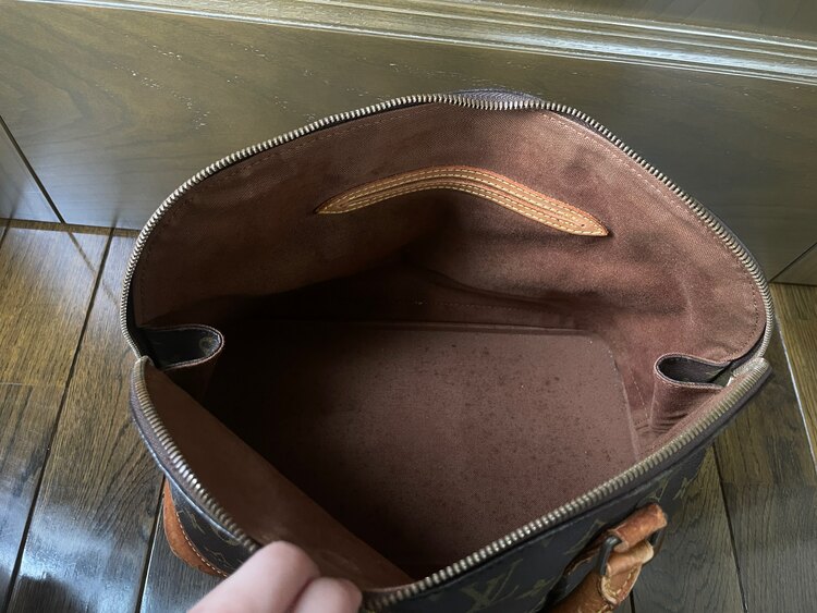 ルイ・ヴィトンのバッグ（ブランドバッグ）の商品画像 - 査定依頼日：2025年5月12日 - 最高査定価格：20,000円