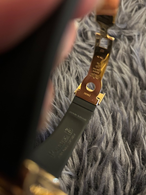 ロレックス デイトナ 11651（高級時計）の商品画像 - 査定依頼日：2025年12月26日 - 最高査定価格：5,900,000円