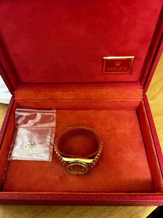 ロレックス デイトジャスト （高級時計）の商品画像 - 査定依頼日：2025年11月19日 - 最高査定価格：2,000,000円