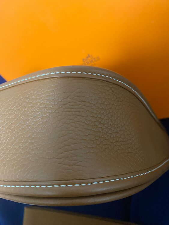 エブリン29（ブランドバッグ）の商品画像 - 査定依頼日：2026年3月18日 - 最高査定価格：380,000円