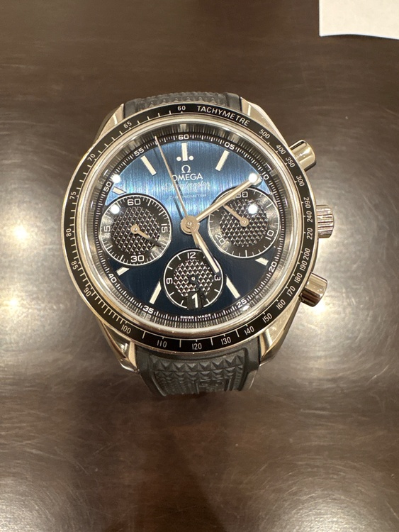 オメガ スピードマスター 9800041s1（高級時計）の商品画像 - 査定依頼日：2026年1月5日 - 最高査定価格：430,000円