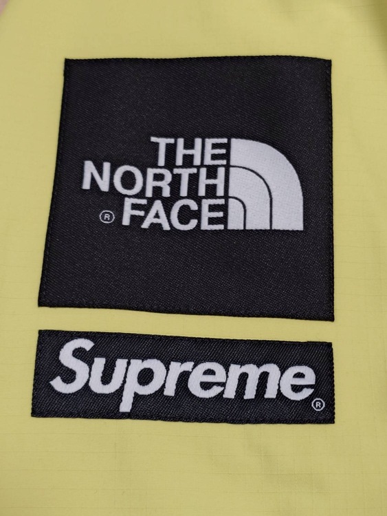 Supreme The North Face Expedition Jacket（古着・ファッション）の商品画像 - 査定依頼日：2026年2月15日 - 最高査定価格：40,000円
