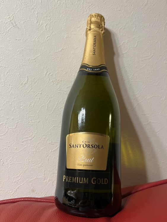 サントラソーラー　ブリュット（お酒）の商品画像 - 査定依頼日：2022年6月9日