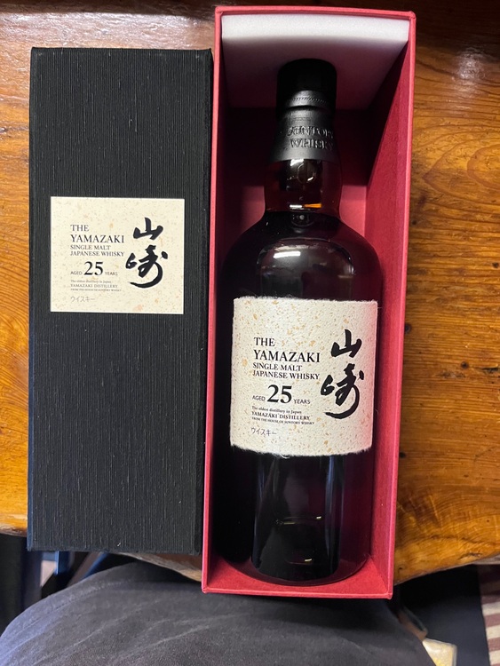 山崎25年（お酒）の商品画像 - 査定依頼日：2025年10月20日 - 最高査定価格：860,000円