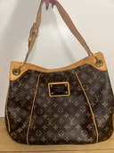 ルイヴィトン モノグラム （ブランドバッグ）の商品画像 - 査定依頼日：2026年2月19日 - 最高査定価格：100,000円