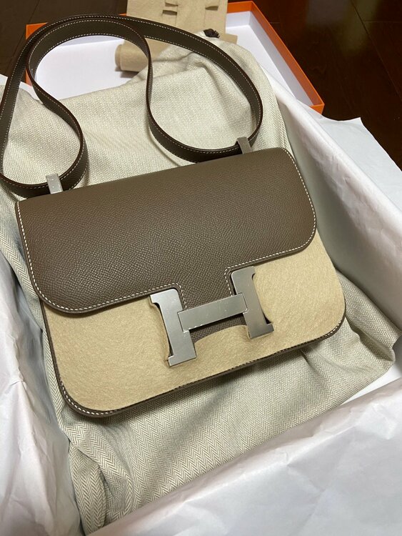 エルメス コンスタンス （ブランドバッグ）の商品画像 - 査定依頼日：2026年5月7日 - 最高査定価格：1,900,000円