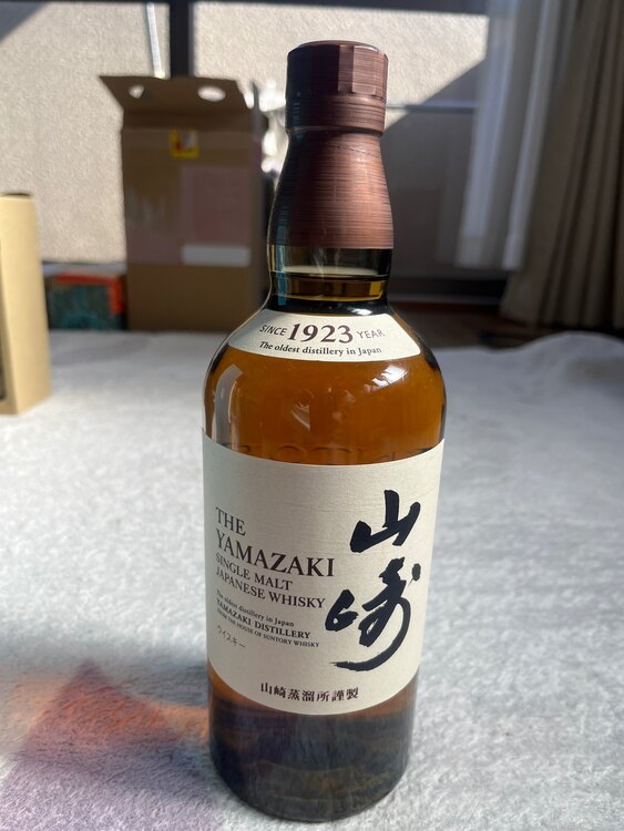 山崎ノンビンテージ（お酒）の商品画像 - 査定依頼日：2025年1月30日 - 最高査定価格：10,000円