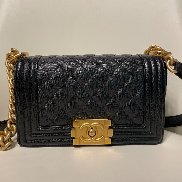 スモールバッグ（ブランドバッグ）の商品画像 - 査定依頼日：2025年7月18日 - 最高査定価格：550,000円