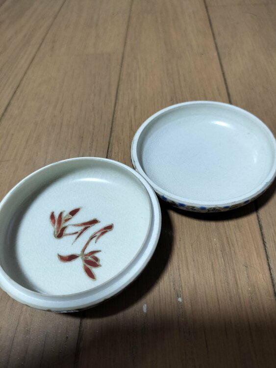 久谷焼　香合（美術品・骨董品）の商品画像 - 査定依頼日：2026年10月2日 - 最高査定価格：3,000円