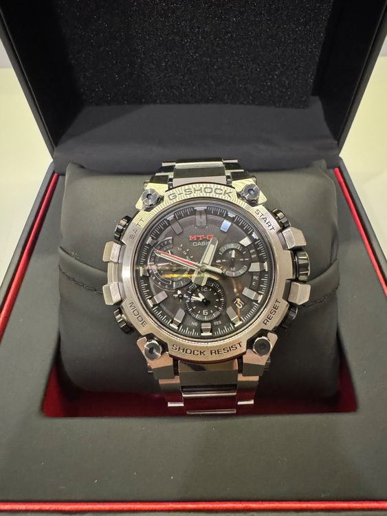 G-SHOCK その他 mtg b3000d（高級時計）の商品画像 - 査定依頼日：2025年8月20日 - 最高査定価格：54,000円