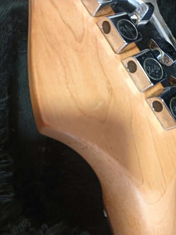 1990年製　フェンダー・ストラトキャスター　アメリカン・スタンダード（ピアノ・楽器・PA機材）の商品画像 - 査定依頼日：2026年3月11日 - 最高査定価格：100,000円