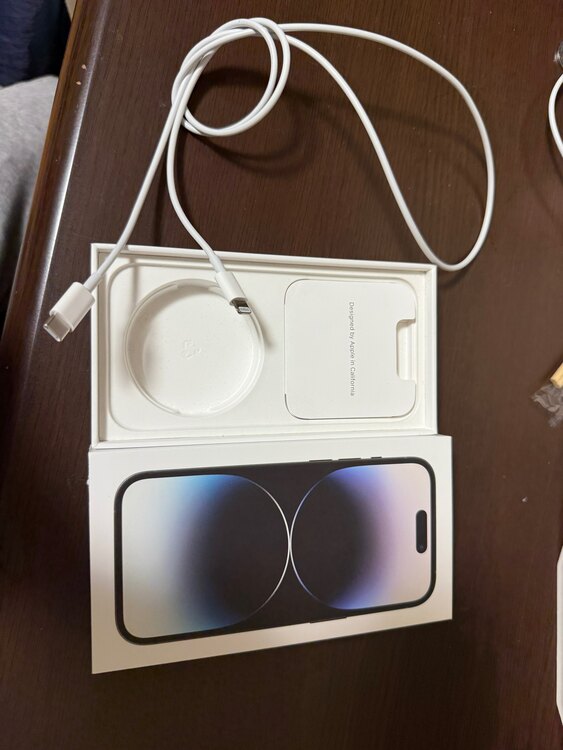 iPhone 14 Pro 128GB docomo（スマホ）の商品画像 - 査定依頼日：2025年4月15日 - 最高査定価格：67,000円