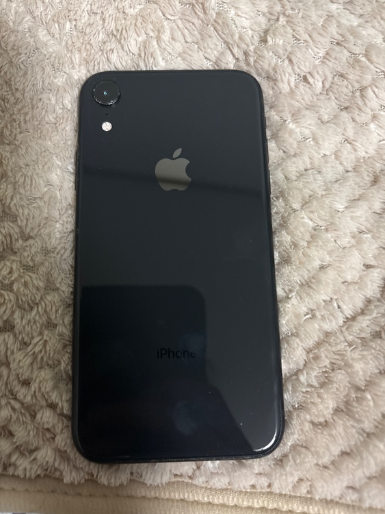 iPhoneXR 64GB（スマホ）の商品画像 - 査定依頼日：2026年3月5日 - 最高査定価格：12,000円