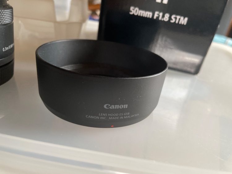 RF50mＦ1.8STM（カメラ）の商品画像 - 査定依頼日：2026年6月26日 - 最高査定価格：15,000円