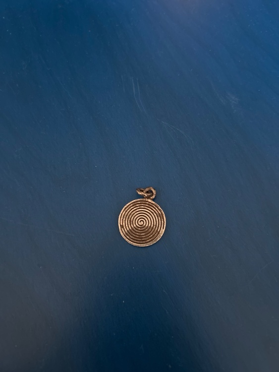 フォッティメダルチャーム（古着・ファッション）の商品画像 - 査定依頼日：2026年2月3日 - 最高査定価格：55,000円