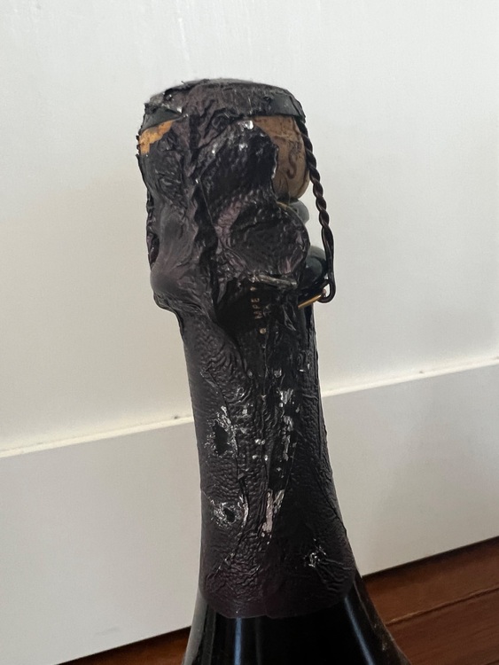 シャンパン ドン・ペリニヨン （お酒）の商品画像 - 査定依頼日：2025年9月1日 - 最高査定価格：32,000円