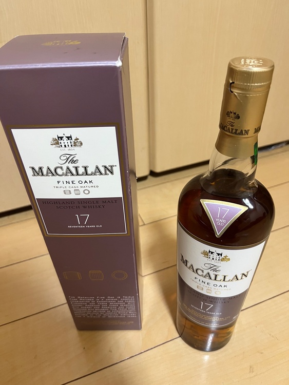 マッカラン17年　ファインオークトリプルカスク（お酒）の商品画像 - 査定依頼日：2026年3月26日 - 最高査定価格：19,000円