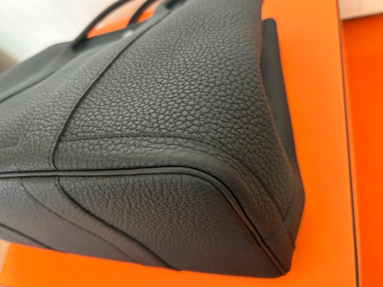 ガーデンパーティーPM（ブランドバッグ）の商品画像 - 査定依頼日：2025年6月7日 - 最高査定価格：700,000円