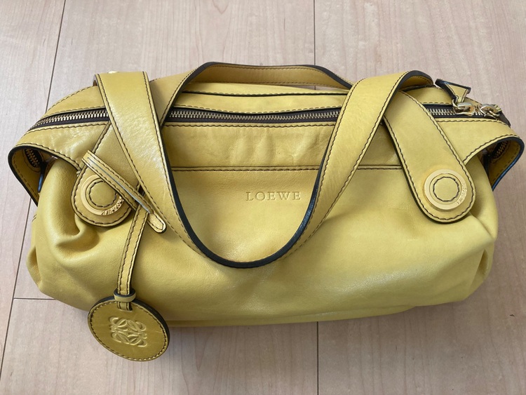 バッグ（ブランド財布・小物）の商品画像 - 査定依頼日：2025年6月17日 - 最高査定価格：30,000円