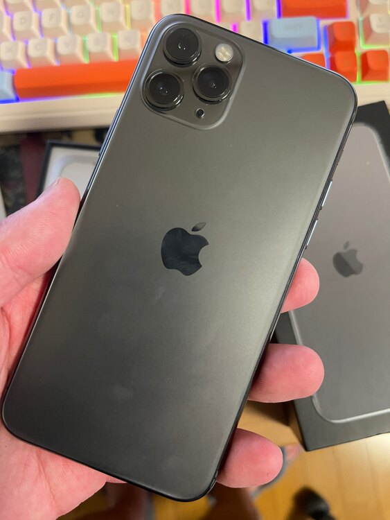 iPhone 11 Pro（スマホ）の商品画像 - 査定依頼日：2025年4月20日 - 最高査定価格：40,000円