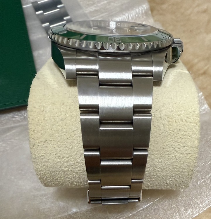 グリーンサブマリーナ（高級時計）の商品画像 - 査定依頼日：2026年2月2日 - 最高査定価格：2,400,000円