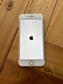 iPhone8 64GB docomo（スマホ）の商品画像 - 査定依頼日：2023年12月27日 - 最高査定価格：7,000円