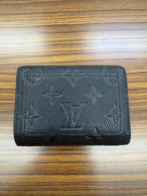 ポルトフォイユ・クレア（ブランド財布・小物）の商品画像 - 査定依頼日：2025年10月31日 - 最高査定価格：50,000円