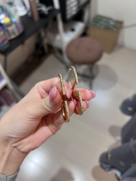 バレンティノピアス（金・貴金属）の商品画像 - 査定依頼日：2025年12月4日 - 最高査定価格：20,000円